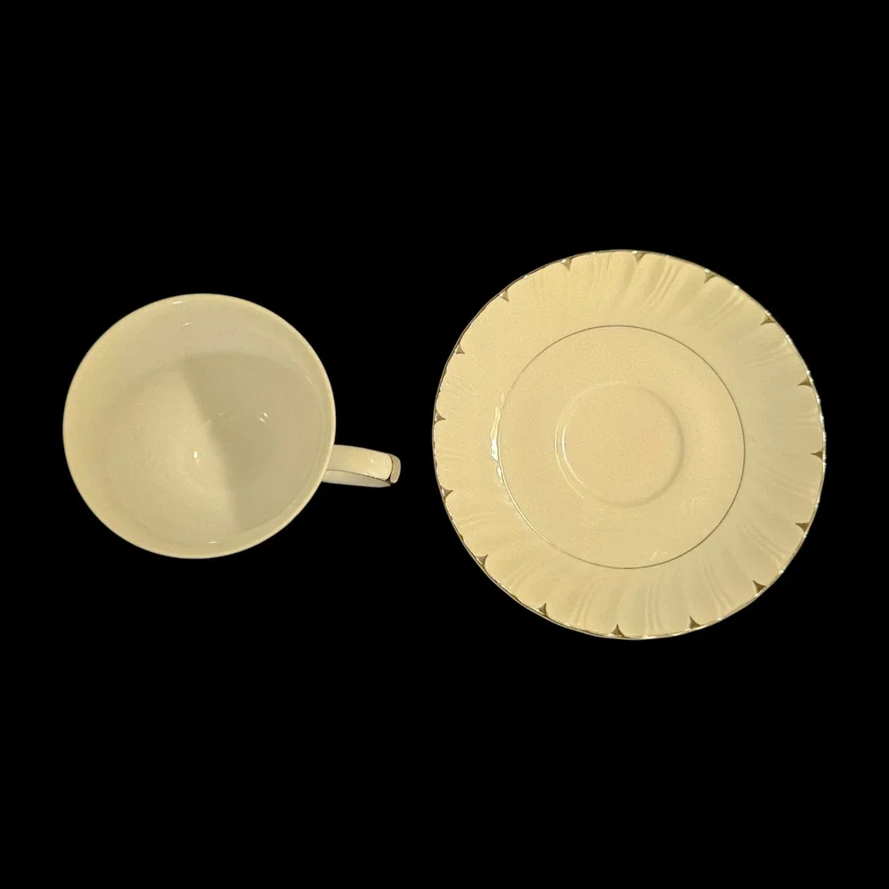 Heirloom Fine China 3512 Cup & Saucer Set of 4 White Silver Trim Japan